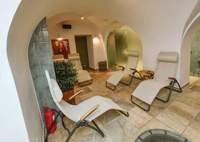 Portre Panzio 4*